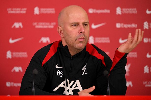 Angleterre : Le rôle crucial des fans de Liverpool face à Everton, selon Arne Slot