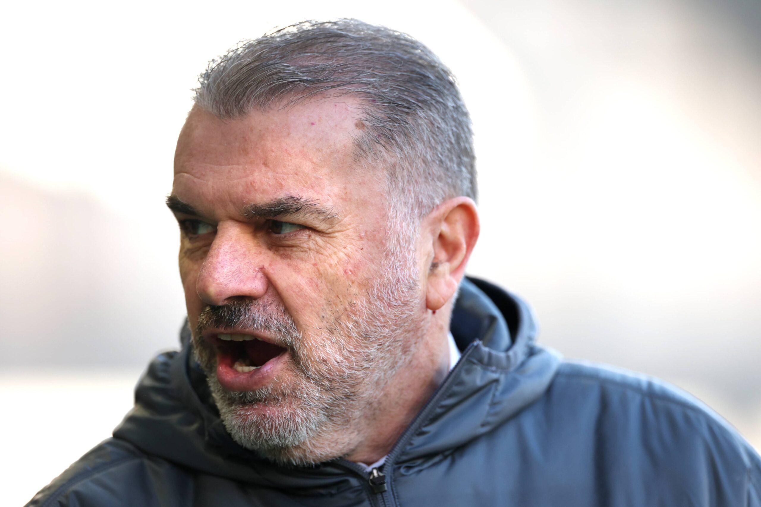 Angleterre : Postecoglou explique ses confrontations avec les fans lors des matchs des Spurs