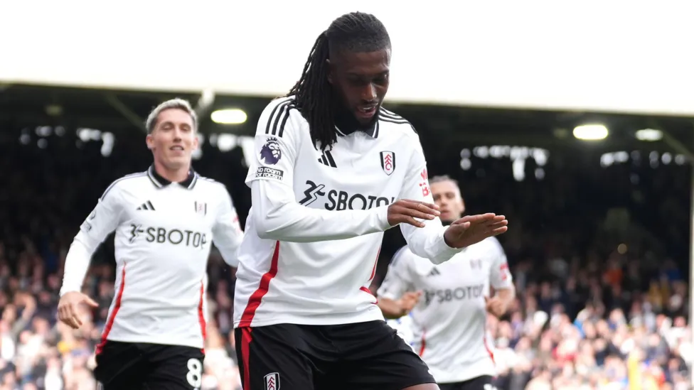 Angleterre : Un joueur brésilien de Fulham compare Iwobi à Ronaldinho