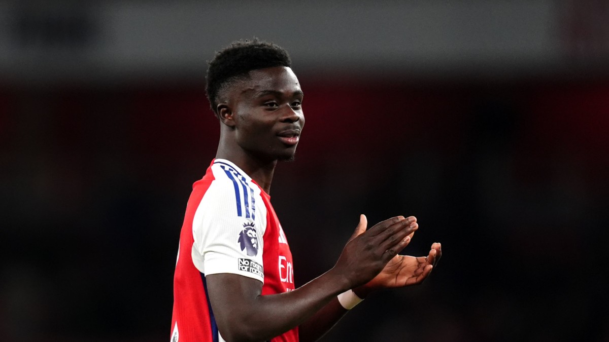 Bukayo Saka parle de son avenir à Arsenal avant un match crucial contre le Real Madrid