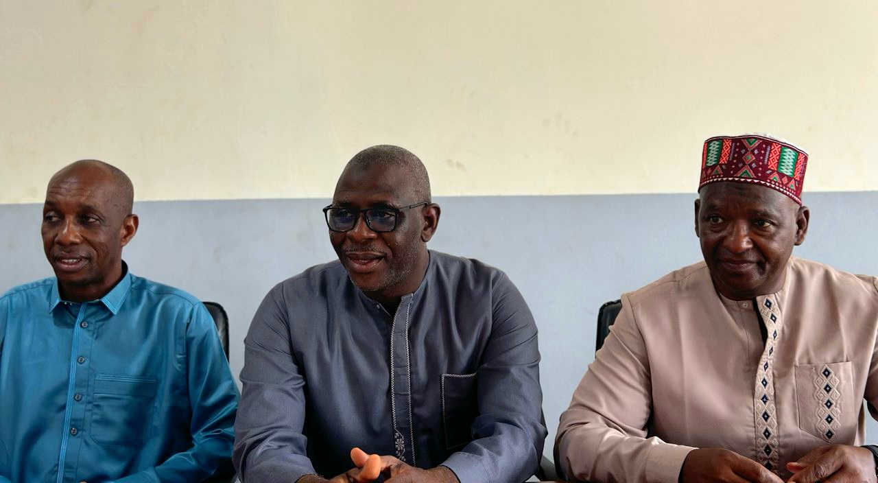 Guinée : Rencontre de restitution du COMEX après réunion avec le ministre des Sports
