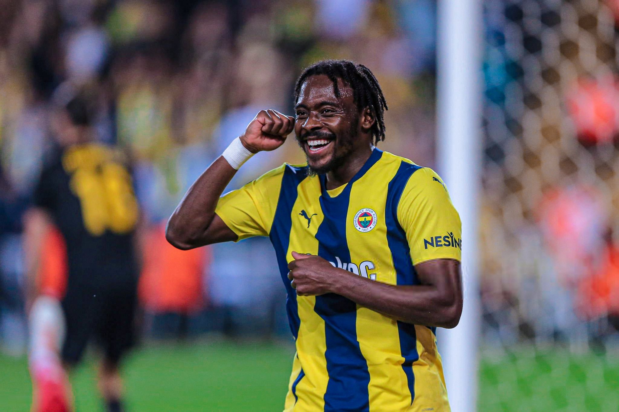 Le Nigéria : Osayi-Samuel éclaire sur son avenir incertain à Fenerbahce