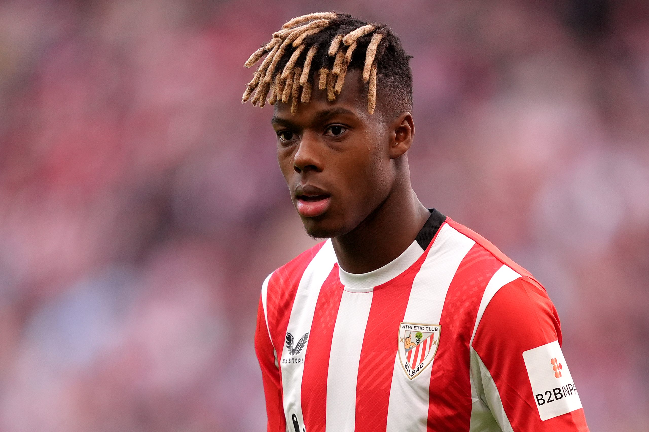Le nouveau directeur sportif d’Arsenal rencontre l’agent de Nico Williams