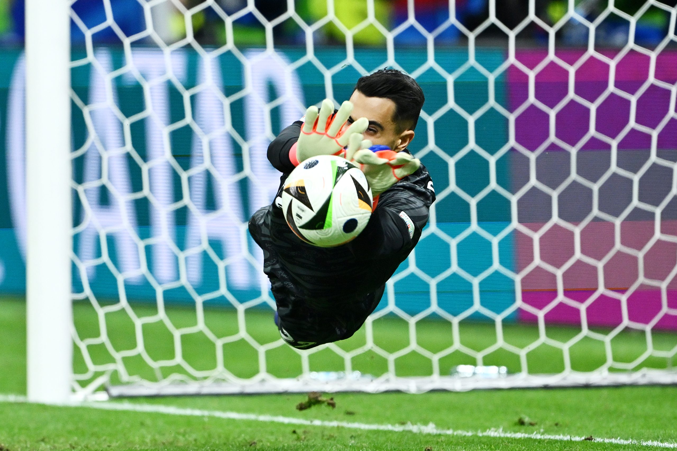 Le remplacement d’Ederson à Manchester City se précise