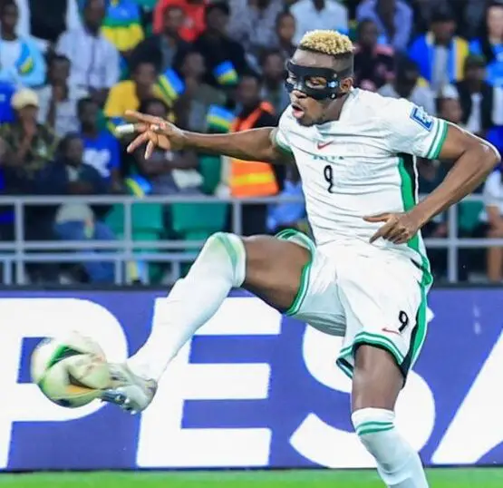 Nigeria : Le rappeur Odumodublack rêve d’Osimhen au Barça