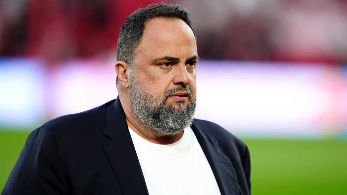 Royaume-Uni : Evangelos Marinakis cède le contrôle de Nottingham Forest pour se conformer aux règles de l’UEFA