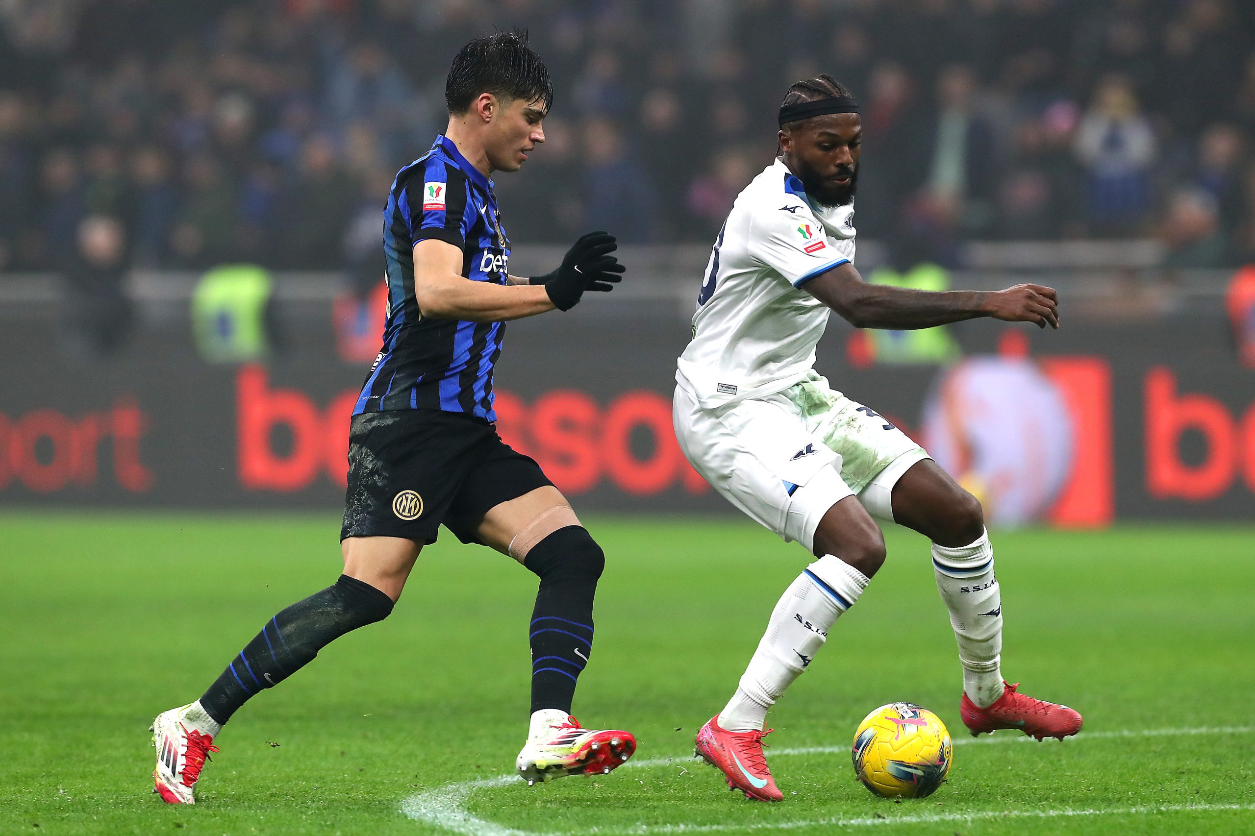 Royaume-Uni : Everton et Fulham s’intéressent à Nuno Tavares