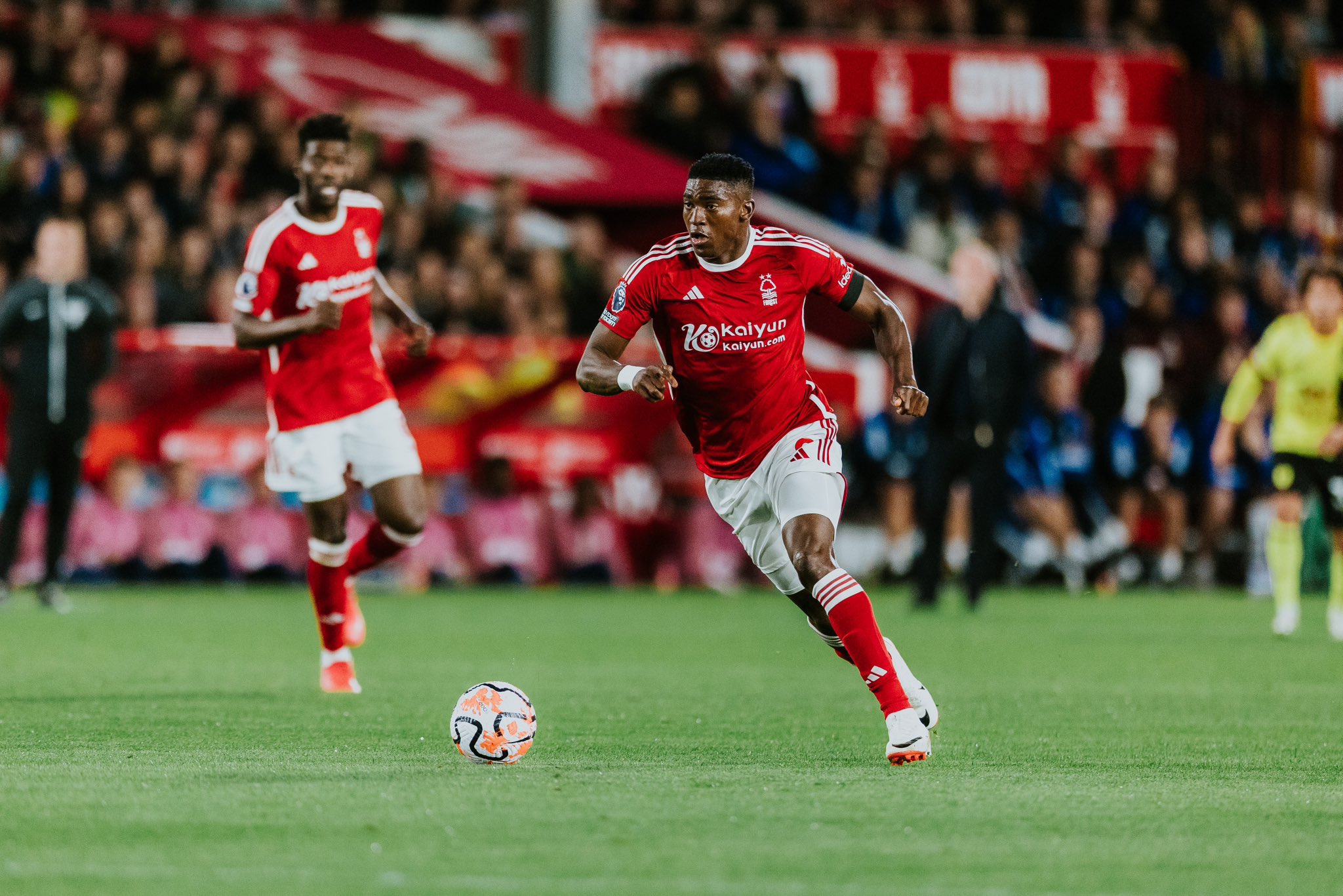 Royaume-Uni : Incertitude sur la participation de deux joueurs clés de Nottingham Forest contre Tottenham