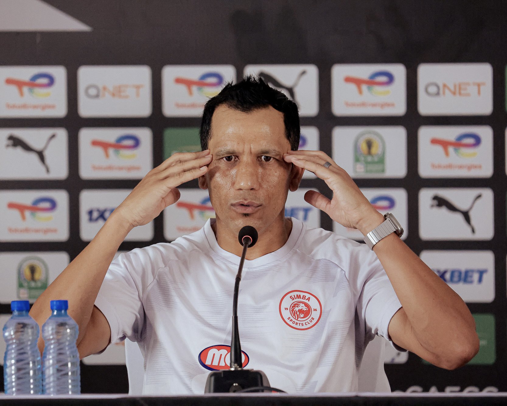 Tanzanie : Fadlu Davids, entraîneur sud-africain, primé comme entraîneur du mois