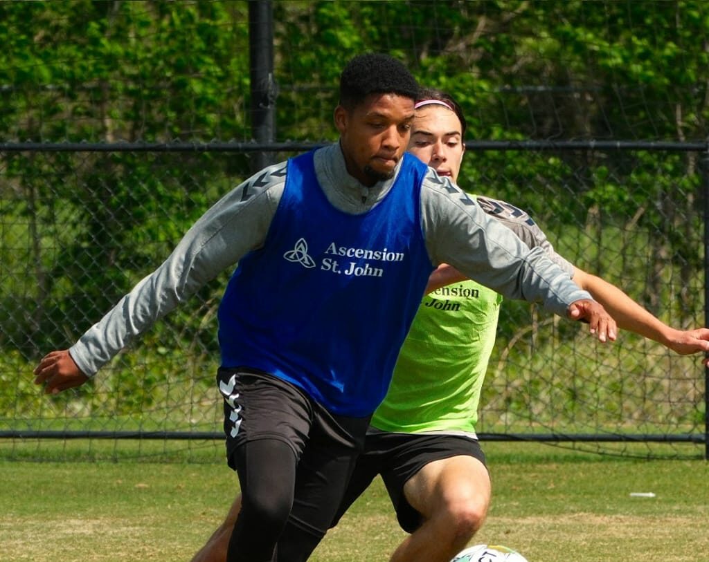 Afrique du Sud : le milieu de terrain Jamie Webber rejoint FC Tulsa aux États-Unis
