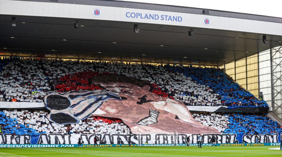 Écosse : Les Rangers condamnent un TIFO controversé lors du derby contre le Celtic