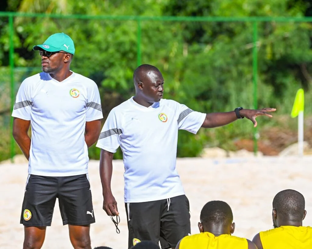 Les Lions du Sénégal prêts à affronter l’Italie en quarts de finale du Mondial Beach Soccer