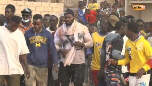 Lutteur Soundiata promet une défaite à Pape Thiam 2 avant leur combat au Sénégal