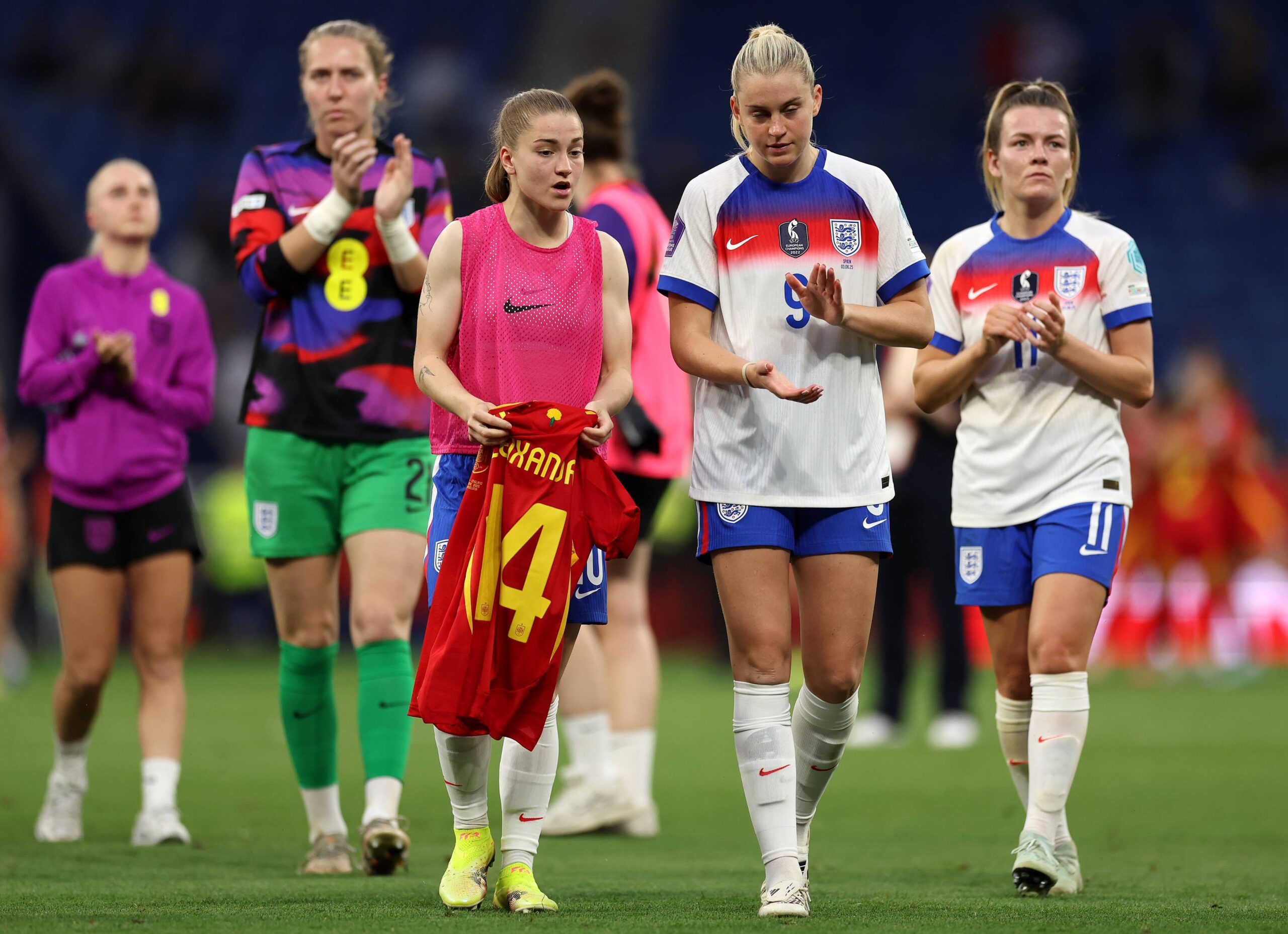 Angleterre : Leah Williamson appelle à une adaptation plus rapide après la défaite contre l’Espagne