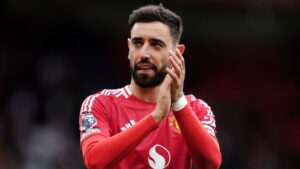 Royaume-Uni : Bruno Fernandes reste à Manchester United malgré une offre saoudienne