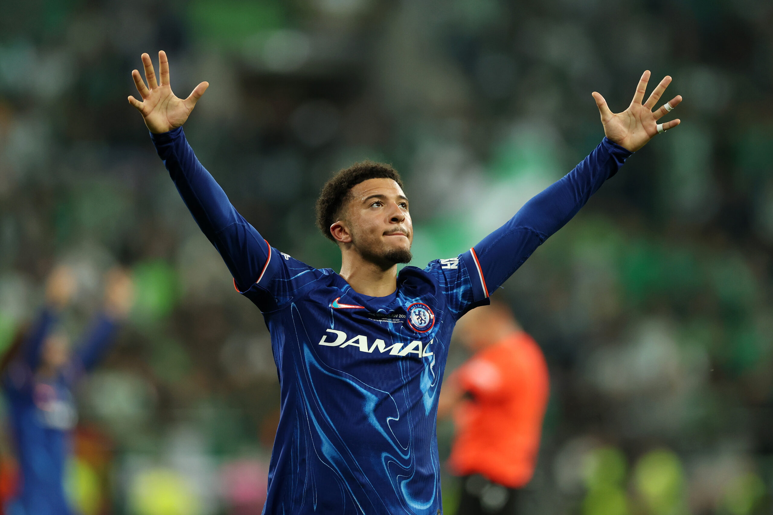 Rumeurs de transferts : Sancho pas à Chelsea, Manchester United vise Mbeumo