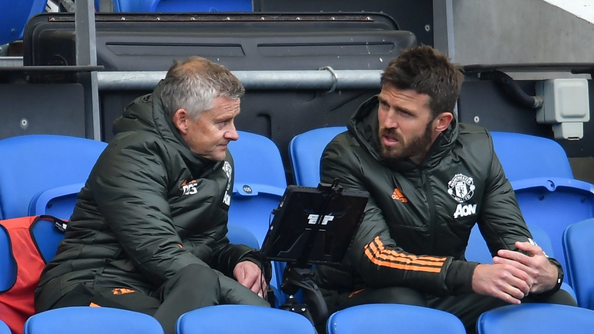 Nommé en urgence sur le banc mancunien, Michael Carrick révèle la réaction immédiate d&rsquo;Ole Gunnar Solskjaer