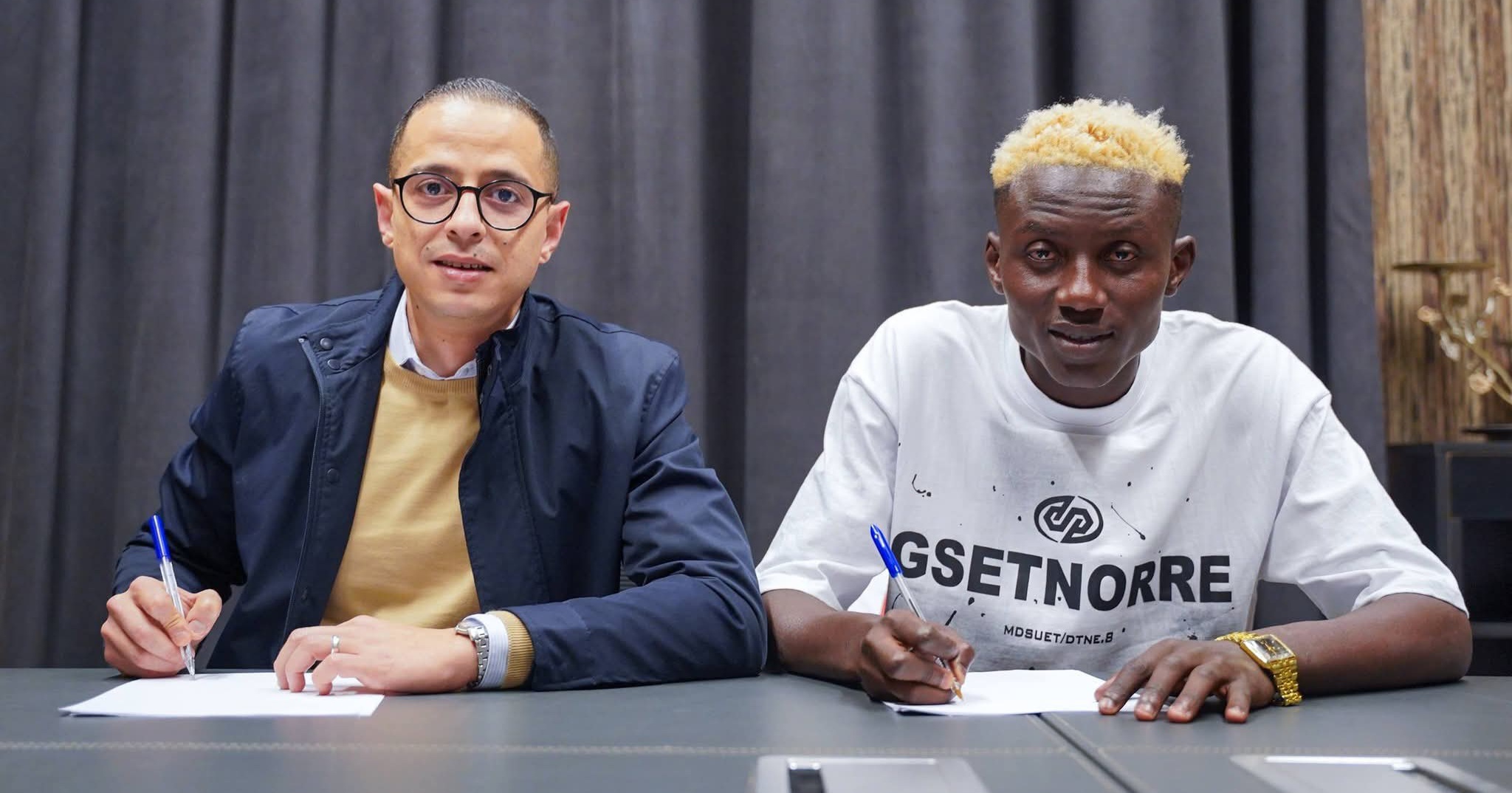 D’une signature à l’autre : le jeune buteur quitte déjà le Hafia pour un bail de cinq ans au Maghreb