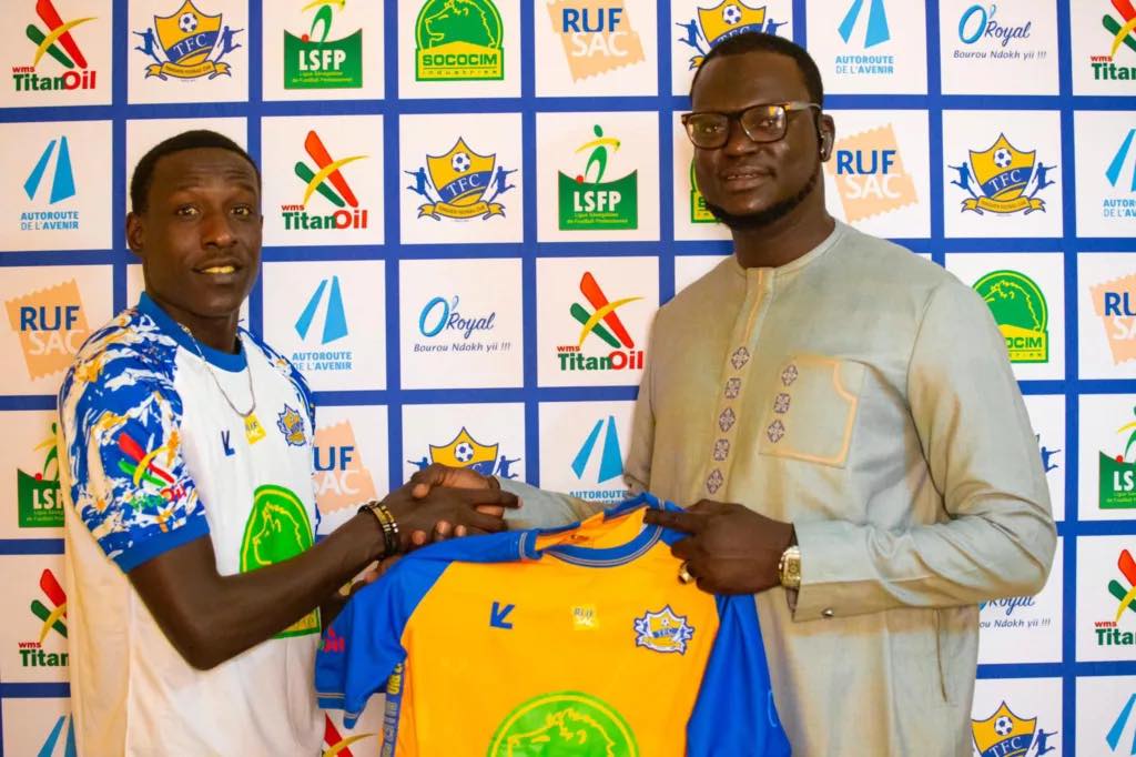 Bloqué par la hiérarchie à Teungueth FC, l’ancien du Jaraaf change d’air pour aider un club historique à sauver sa peau en Ligue 1