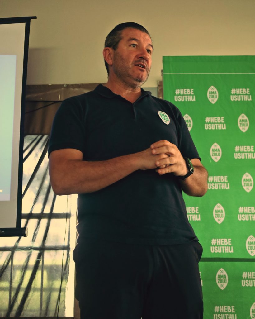 Director of Football Pedro Dias is briefing the players recently