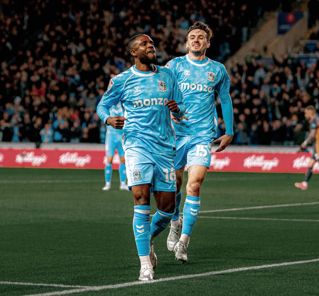 Frank Onyeka celebrates a goal for Coventry City with a teammate
